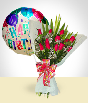 Flores a Mxico Combo de Cumpleaos: Bouquet de 12 Rosas + Globo Feliz Cumpleaos